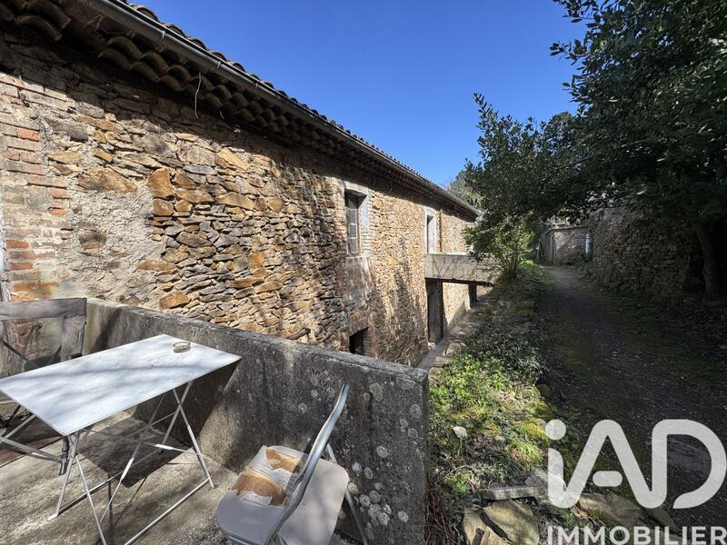 Maison - 348 m² - 16 pièces