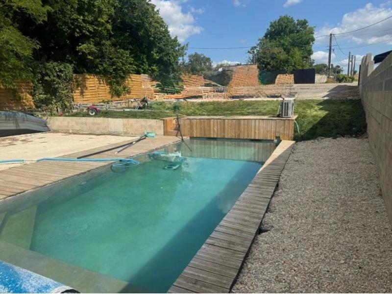 Maison - 195 m² - 7 pièces