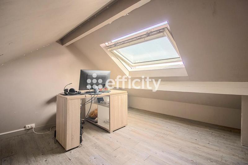 Pavillon - 168 m² - 6 pièces