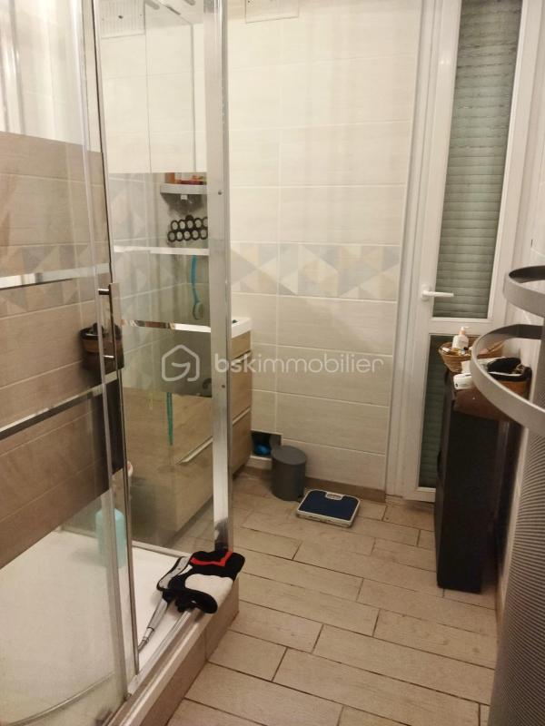 Appartement - 77 m² - 4 pièces