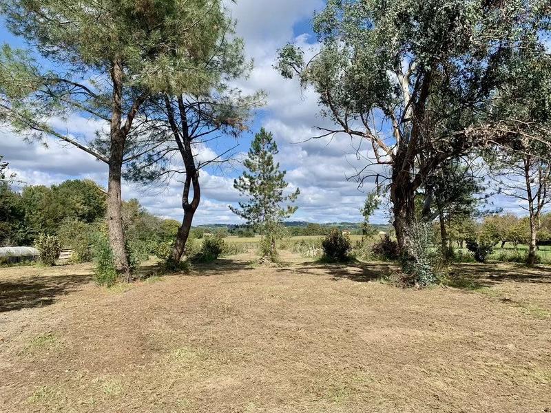 Maison traditionnelle - 195 m² - 6 pièces