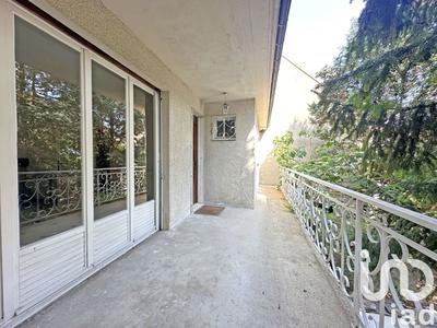 Maison - 138 m² - 6 pièces