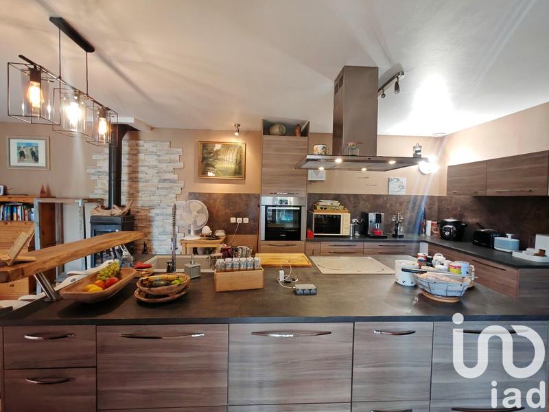 Maison - 127 m² - 7 pièces