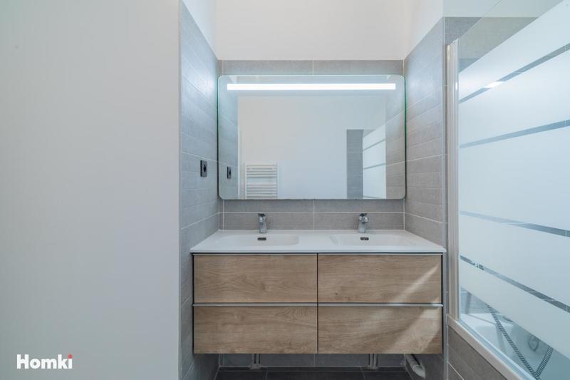 Appartement - 105 m² - 4 pièces