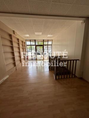 Local commercial - 50 m² - 2 pièces