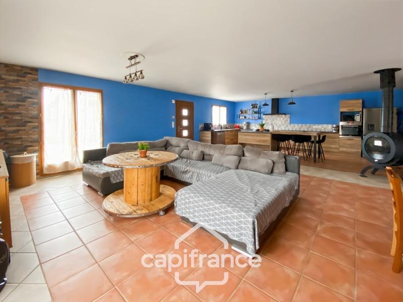 Maison - 144 m² - 7 pièces