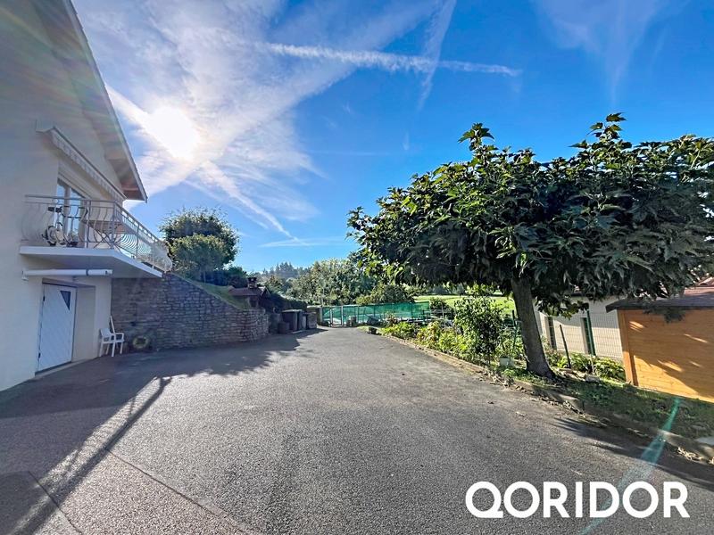 Villa - 198 m² - 7 pièces