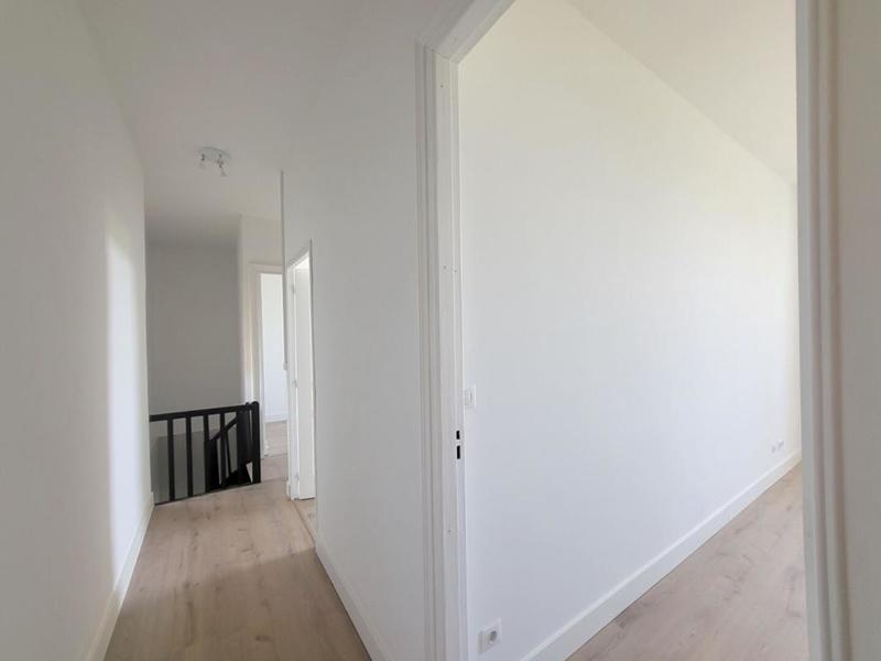 Maison - 96 m² - 4 pièces