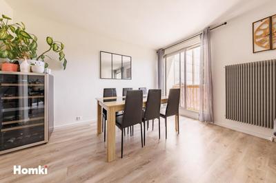 Appartement - 85 m² - 3 pièces