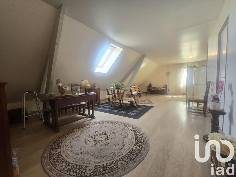 Maison - 203 m² - 8 pièces