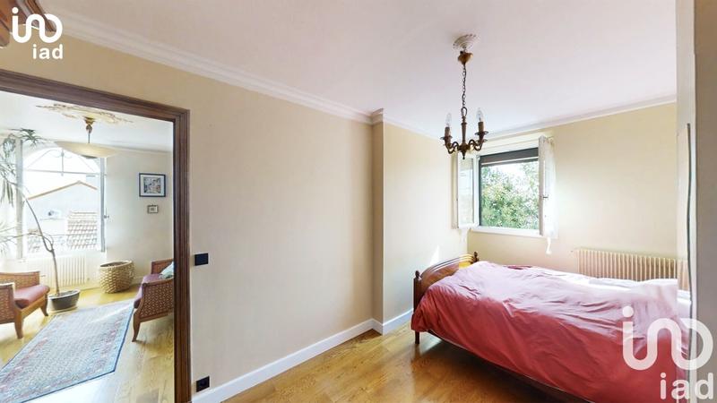 Maison - 153 m² - 7 pièces