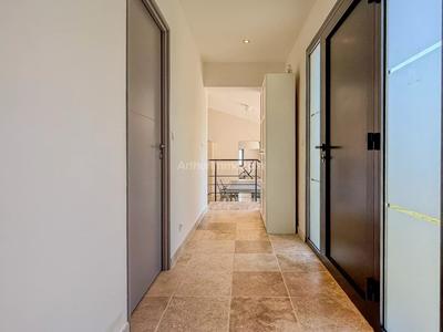 Maison - 168 m² - 7 pièces