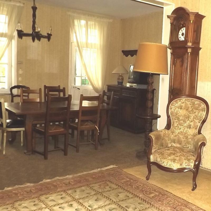 Maison - 157 m² - 11 pièces