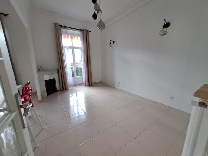 Appartement - 62 m² - 2 pièces