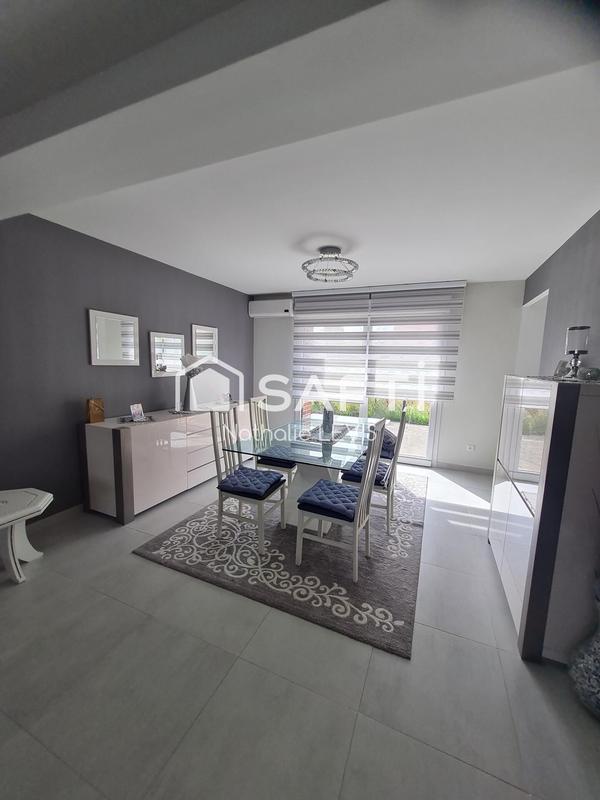Maison - 214 m² - 6 pièces
