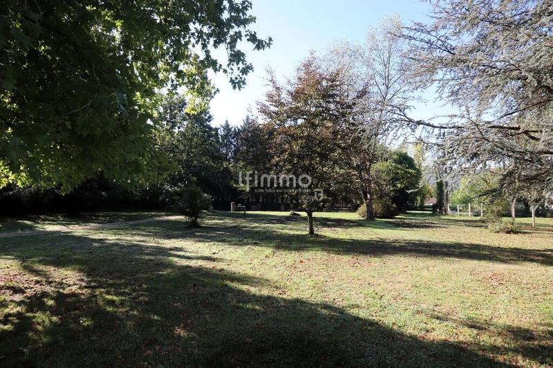 Maison - 184 m² - 7 pièces