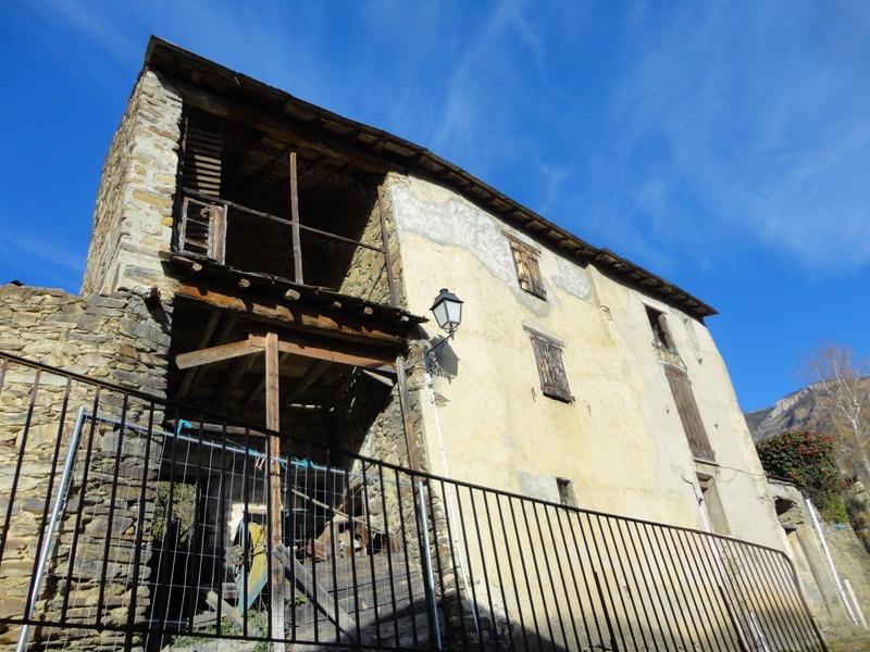 Maison - 208 m² - 8 pièces