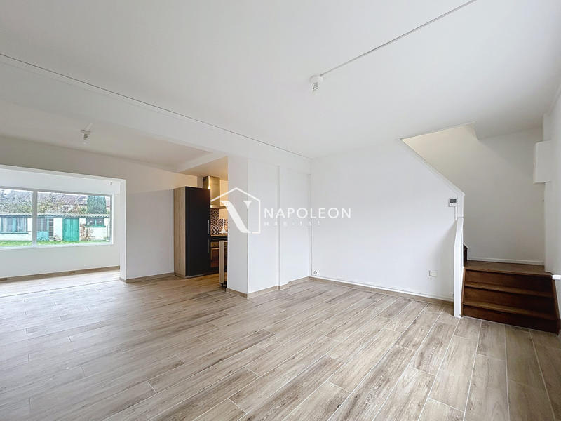 Maison - 93 m² - 4 pièces