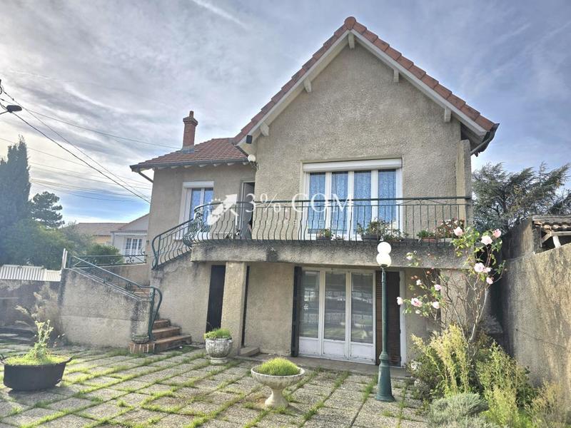 Demeure - 145 m² - 7 pièces