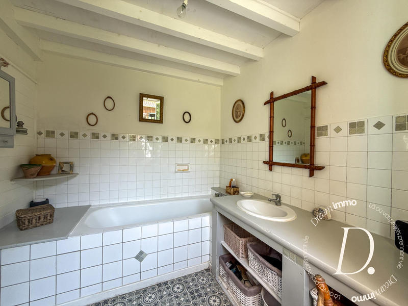 Maison - 190 m² - 5 pièces