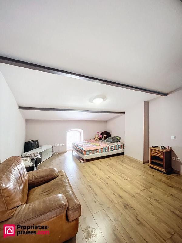 Maison - 149 m² - 7 pièces