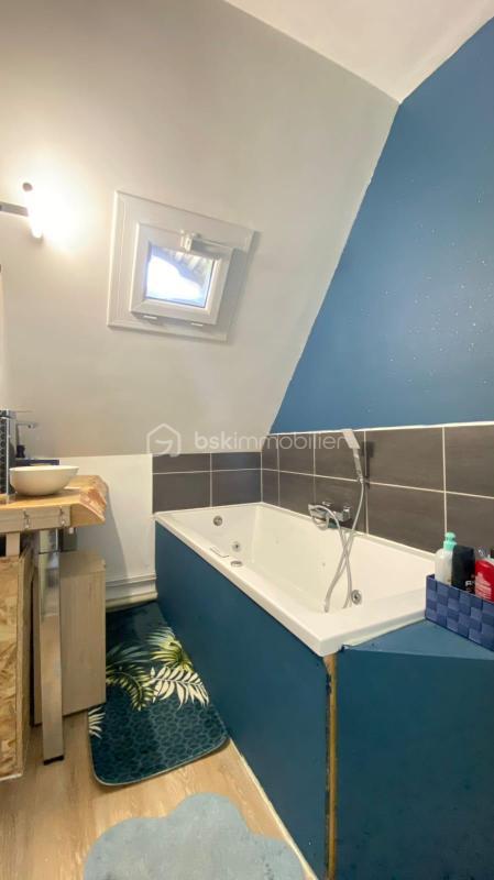 Maison - 162 m² - 7 pièces