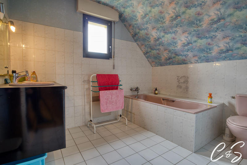 Maison - 120 m² - 5 pièces