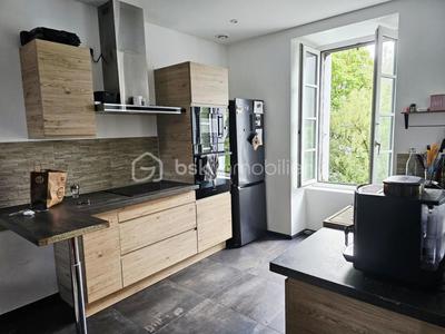 Maison de ville - 150 m² - 6 pièces