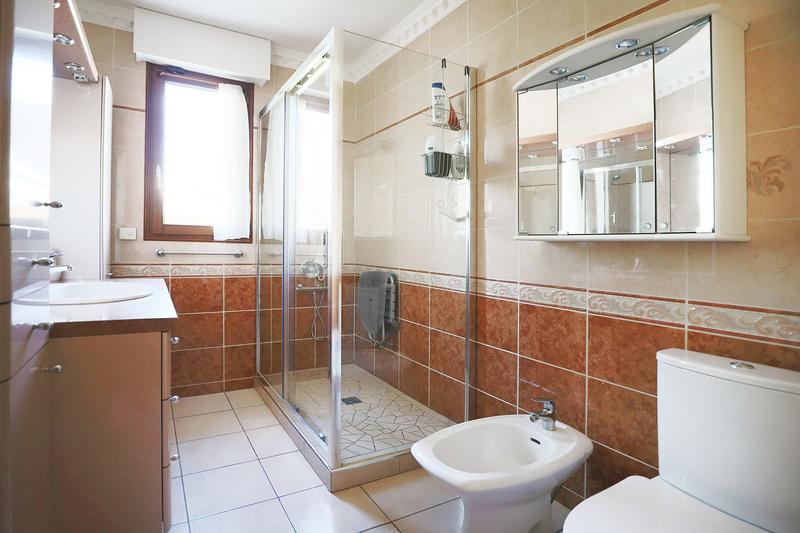 Maison - 143 m² - 6 pièces