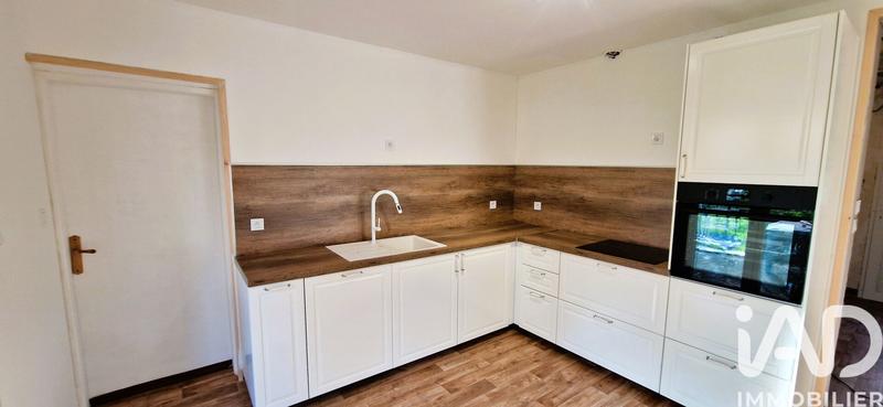 Maison - 90 m² - 4 pièces