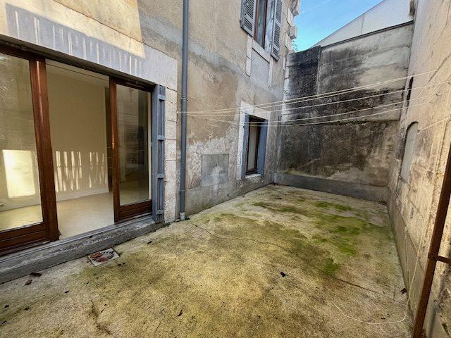 Appartement - 102 m² - 4 pièces