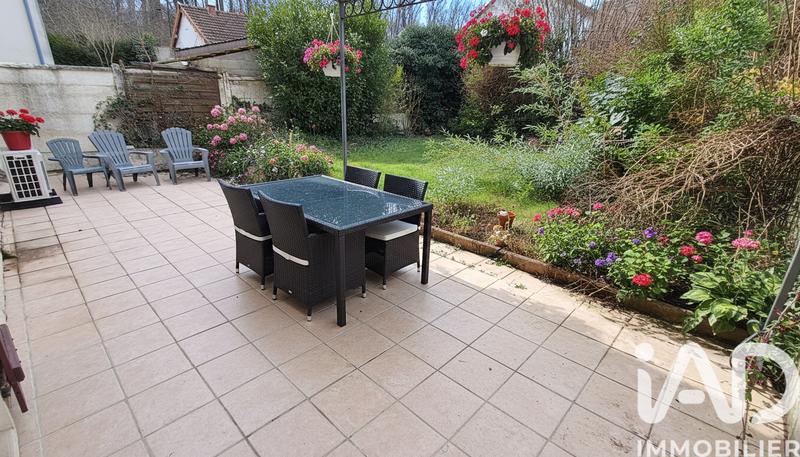 Maison - 97 m² - 5 pièces