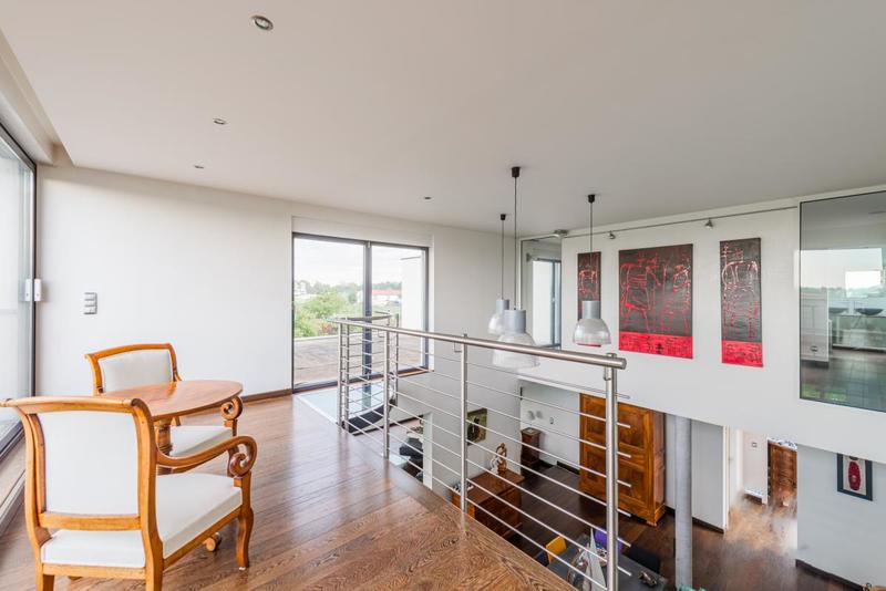 Propriété - 420 m² - 10 pièces