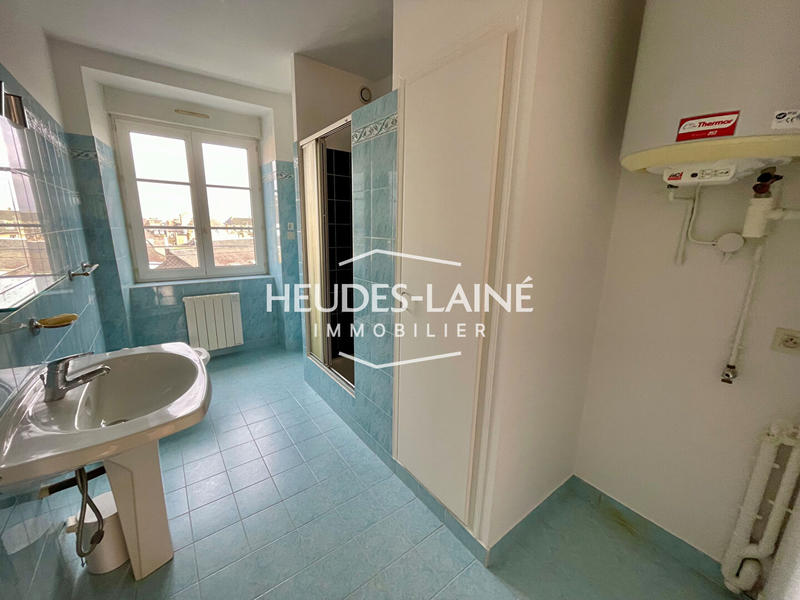 Appartement - 85 m² - 3 pièces