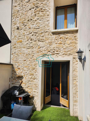 Maison - 74 m² - 5 pièces