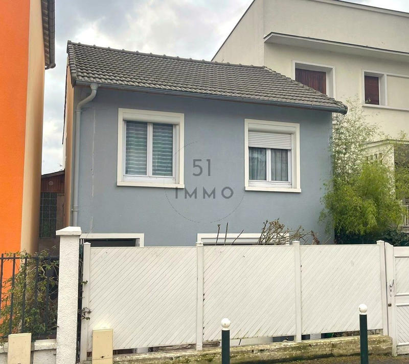 Maison - 102 m² - 4 pièces