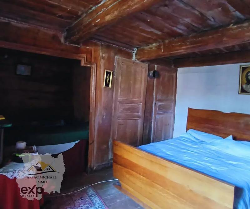 Maison - 556 m² - 15 pièces