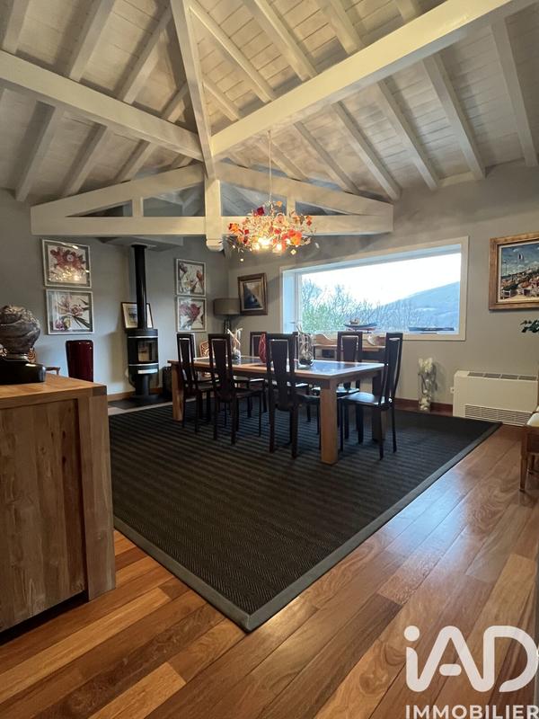 Maison de maîtres - 540 m² - 14 pièces