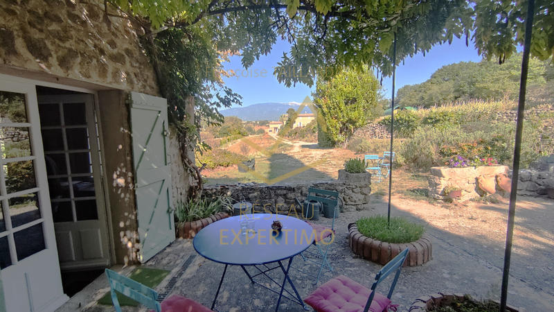 Maison - 205 m² - 7 pièces