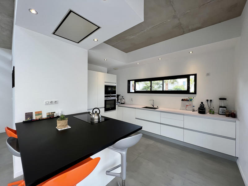 Maison - 131 m² - 6 pièces