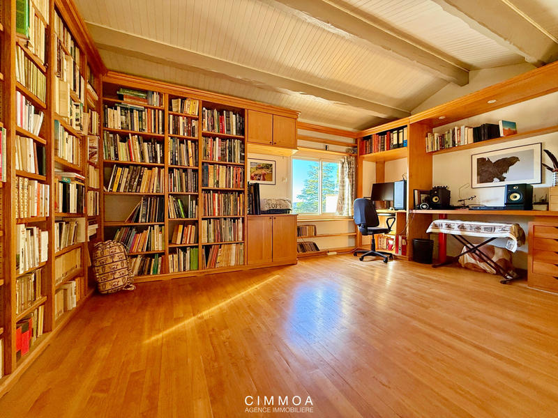 Maison - 160 m² - 5 pièces