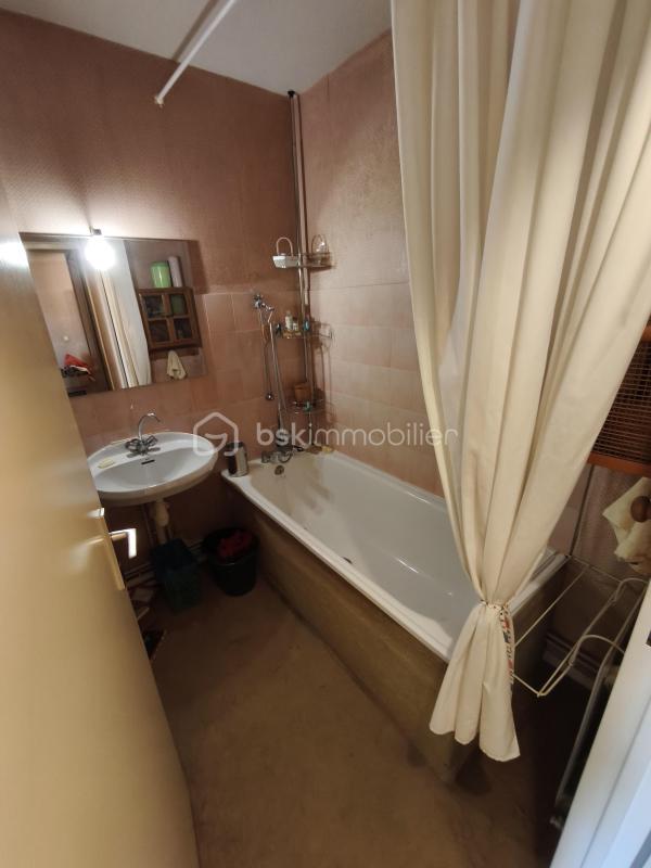 Appartement - 81 m² - 4 pièces