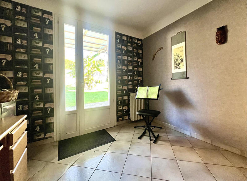 Maison - 147 m² - 9 pièces