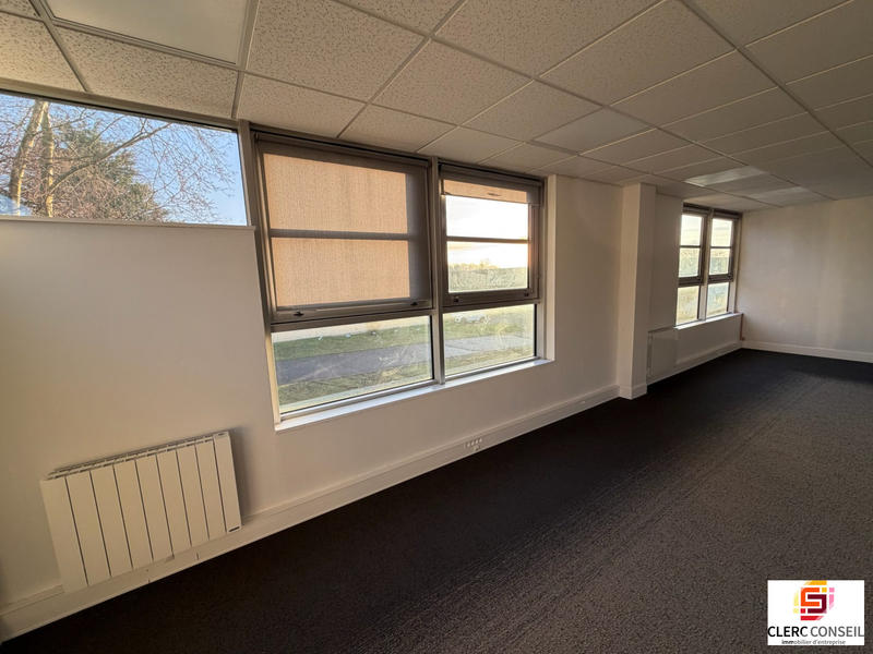 Bureau - 170 m²