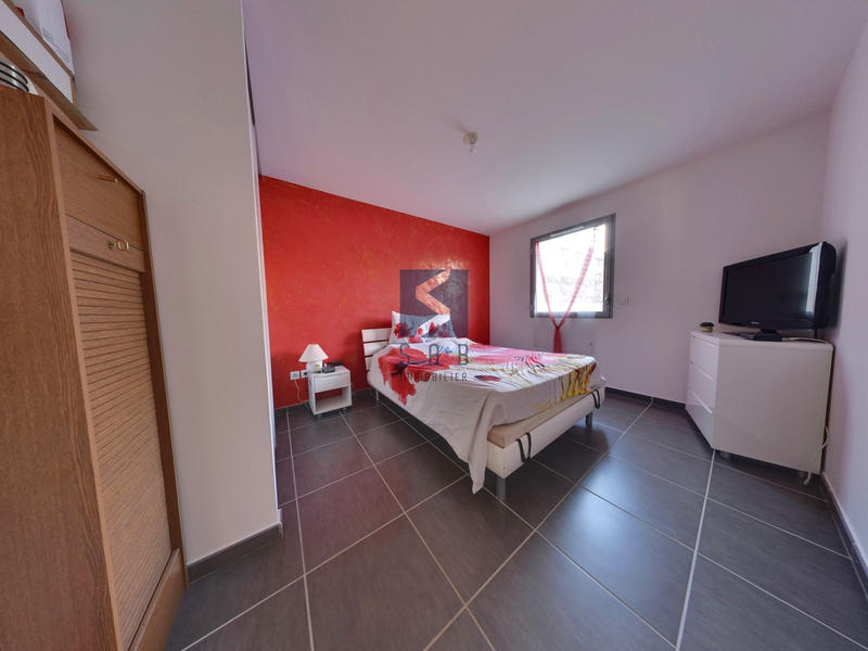 Appartement - 75 m² - 4 pièces