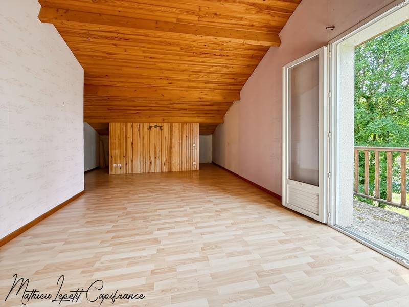 Maison - 170 m² - 6 pièces
