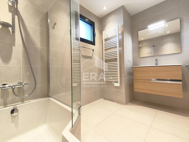 Appartement - 119 m² - 4 pièces