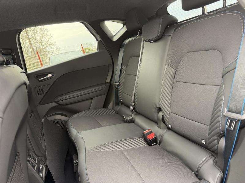 Renault Captur E-Tech full hybrid 160 ch esprit Alpine