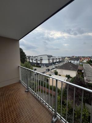 Appartement - 97 m² - 3 pièces