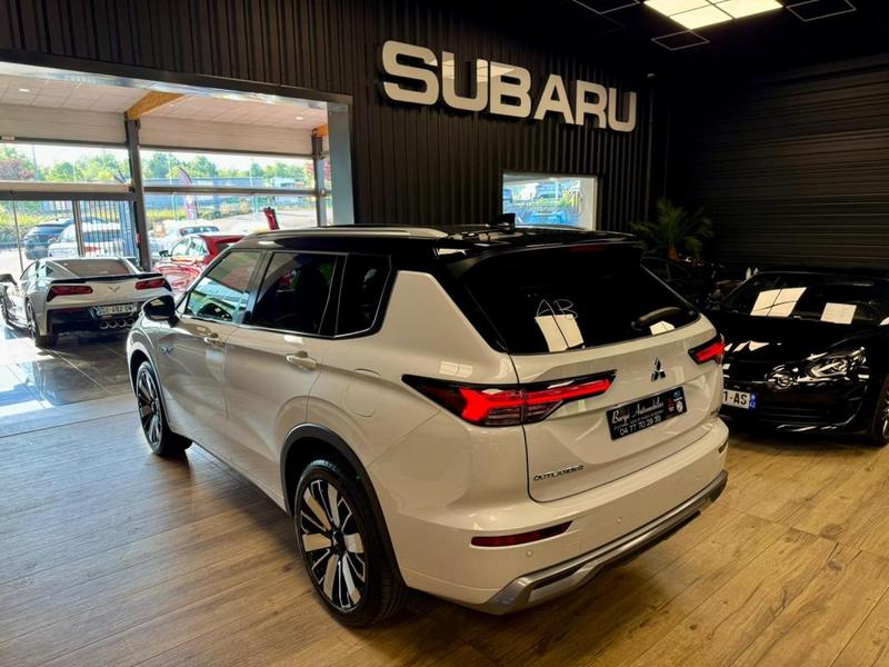 Mitsubishi Outlander Phev IV 2.4 Mivec 306 4wd Instyle